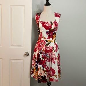 Size 4 New York and Co Floral Dress